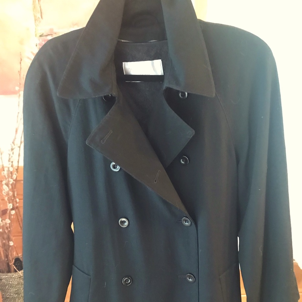 Jones NY Double-Breasted Wool Trench Coat. 8P. Black. Classic. Vintage.